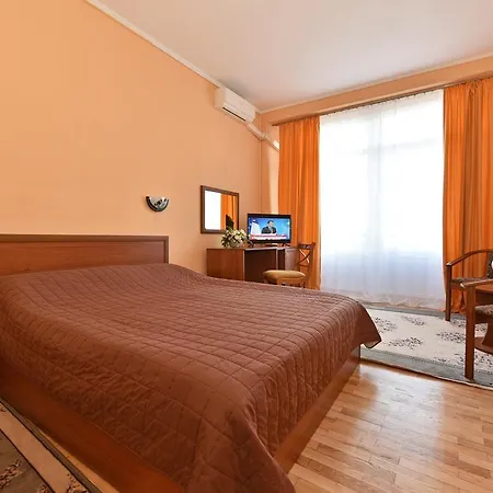 Hotel Dnipro Kiev