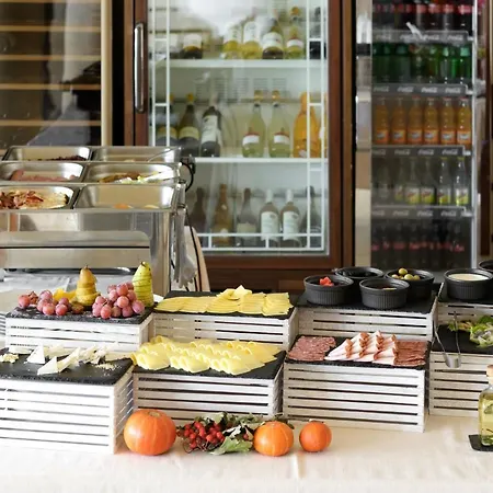 Dnipro Hotel