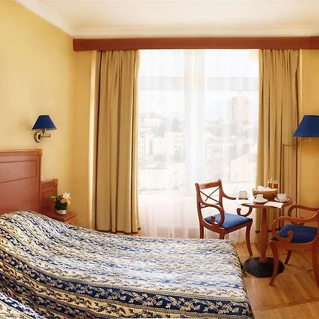 Hotel Dnipro