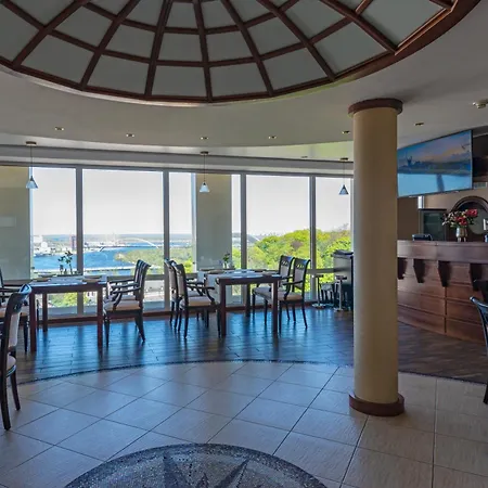 Hotel Dnipro 4*