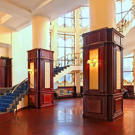 Hotel Dnipro Kiev