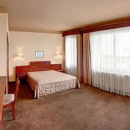 Hotel Dnipro Kiev