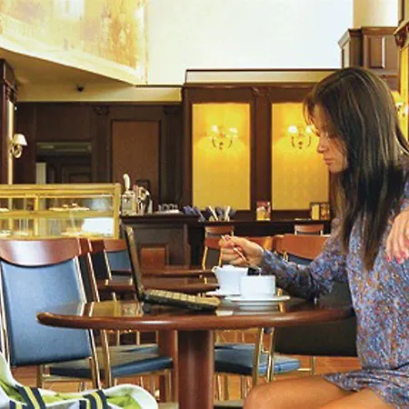 Hotel Dnipro Kiev
