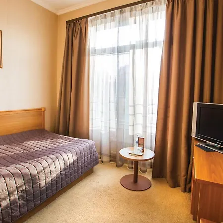 Dnipro Hotel Kiev